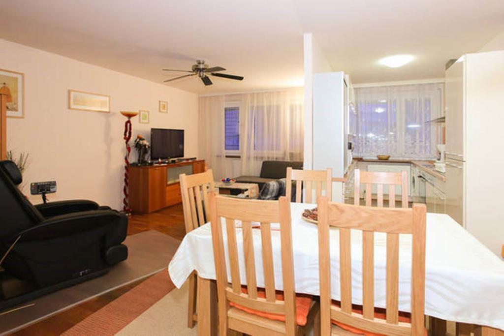 Apartment Mariahilf - 4Rooms4You Wien Værelse billede
